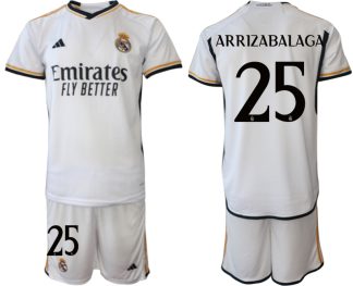 Poceni Moški Nogometni dresi Real Madrid Domači 2023-24 Kratek Rokav + Kratke hlače ARRIZABALAGA 25