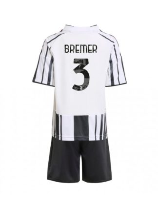 Otroški Nogometna dresi replika Juventus Gleison Bremer #3 Domači 2025-26 Kratek rokav (+ hlače)