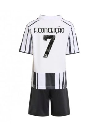 Otroški Nogometna dresi kompleti poceni Juventus Francisco Conceicao #7 Domači 2025-26