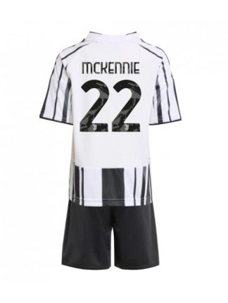 Otroški Nogometna dresi kompleti poceni Juventus Weston McKennie #22 Domači 2025-26
