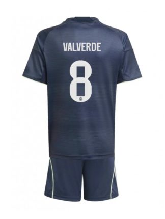 Otroški Nogometna dresi kompleti poceni Real Madrid Federico Valverde #8 Gostujoči 2025-26