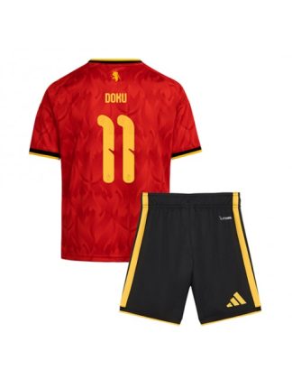 Otroški Nogometna dresi poceni Belgija Jeremy Doku #11 Domači SP 2026 kompleti Otroški Nogometna dresi poceni Belgija Jeremy Doku #11 Domači SP 2026 kompleti