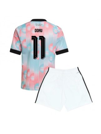 Otroški Nogometna dresi poceni Belgija Jeremy Doku #11 Gostujoči SP 2026 kompleti