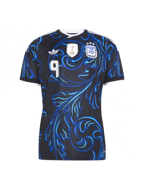 Moški Nogometna dresi poceni Argentina Julian Alvarez #9 Gostujoči SP 2026 Kratek rokav 2 Moški Nogometna dresi poceni Argentina Julian Alvarez #9 Gostujoči SP 2026 Kratek rokav 2