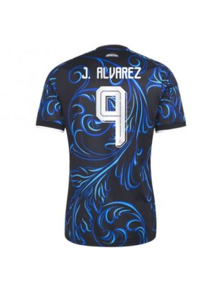 Moški Nogometna dresi poceni Argentina Julian Alvarez #9 Gostujoči SP 2026 Kratek rokav Moški Nogometna dresi poceni Argentina Julian Alvarez #9 Gostujoči SP 2026 Kratek rokav