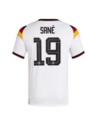 Moški Nogometna dresi poceni Nemčija Leroy Sane #19 Domači SP 2026 Kratek rokav Moški Nogometna dresi poceni Nemčija Leroy Sane #19 Domači SP 2026 Kratek rokav
