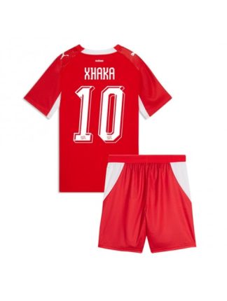 Otroški Nogometna dresi poceni Švica Granit Xhaka #10 Domači SP 2026 kompleti